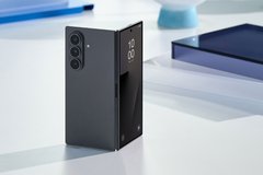 SAMSUNG GALAXY Z FOLD7 006 PRODUCT JETBLACK